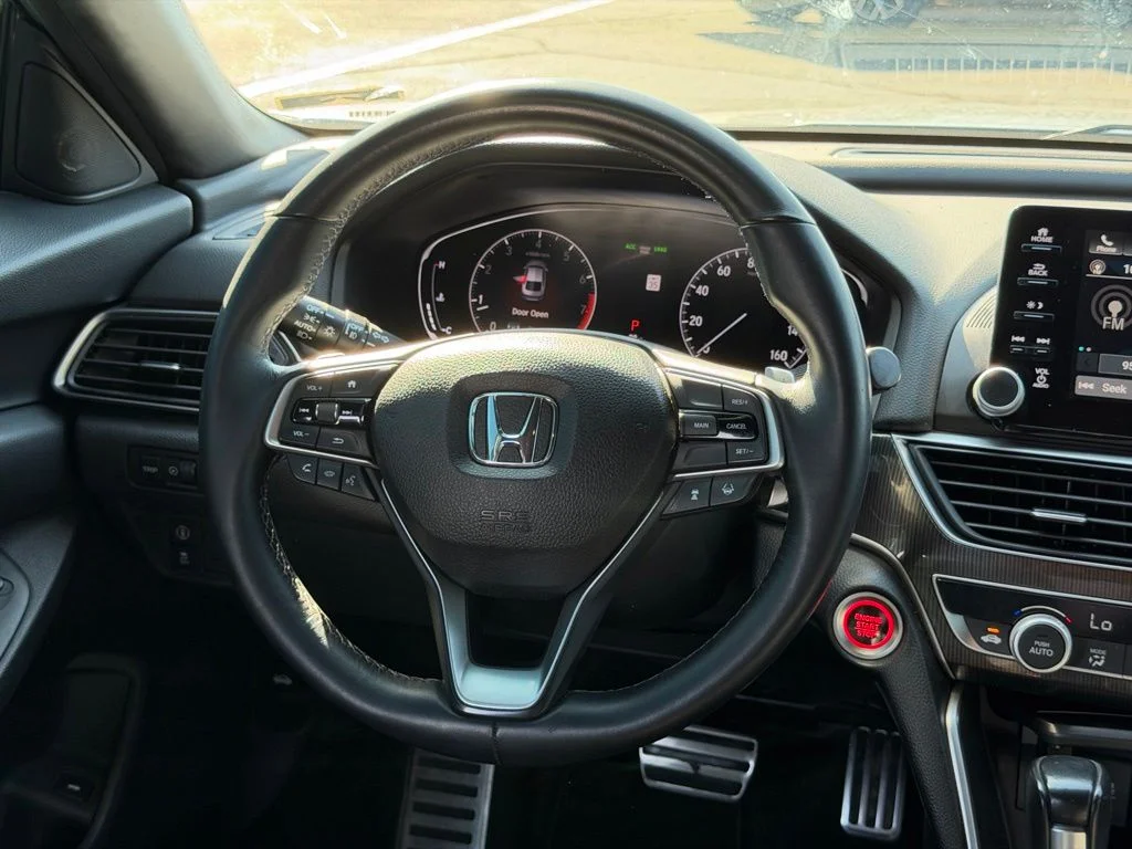 Used 2018 Silver Honda Sport image 12