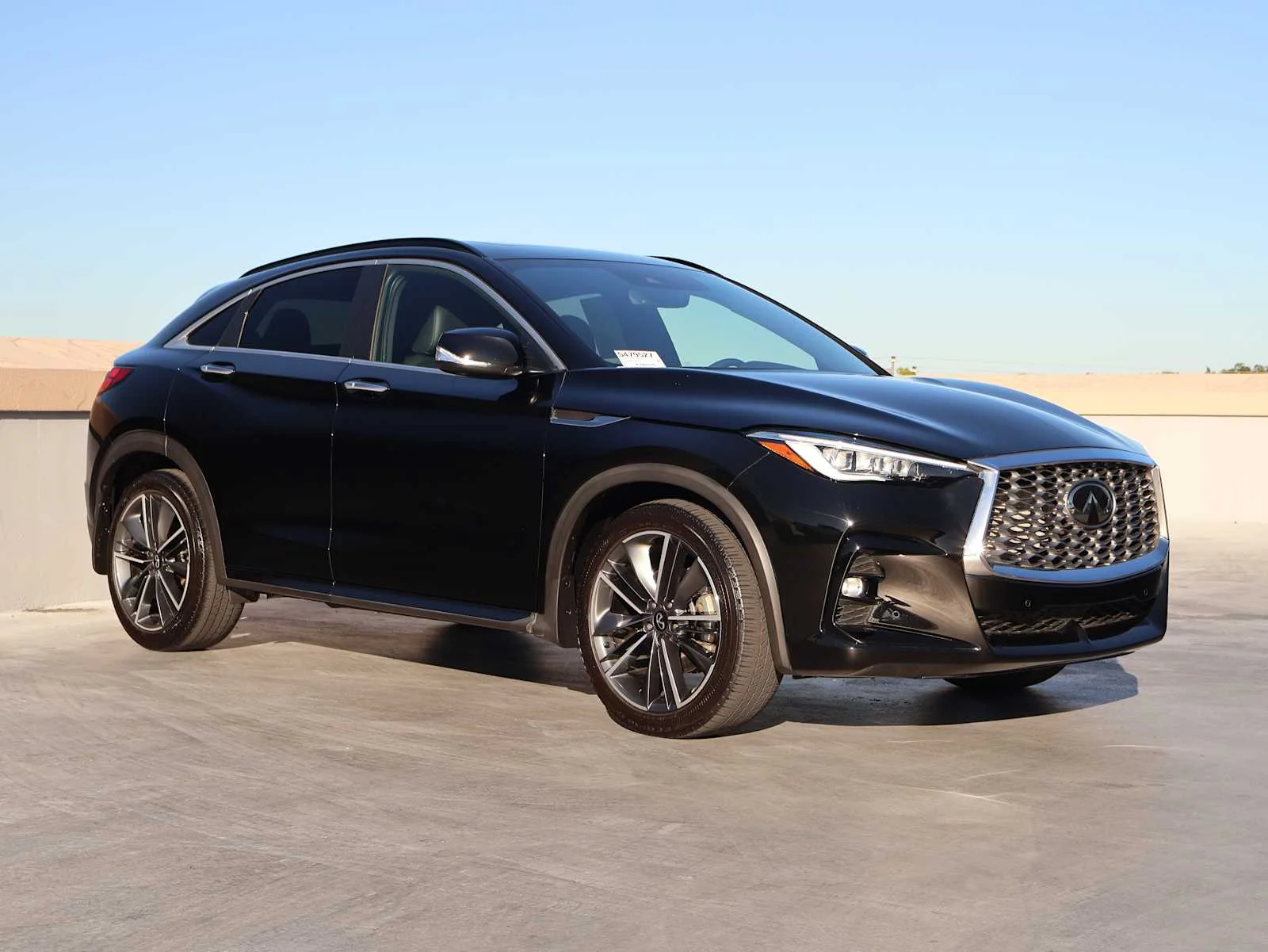 Certified Used 2025 Black Obsidian INFINITI ESSENTIAL image 3