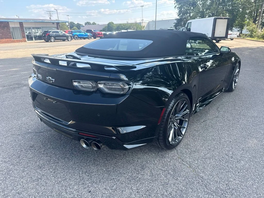Used 2023 Black Chevrolet ZL1 image 5