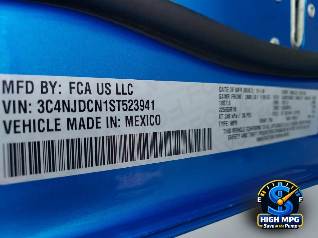 Certified Used 2025 Blue Jeep Limited image 35