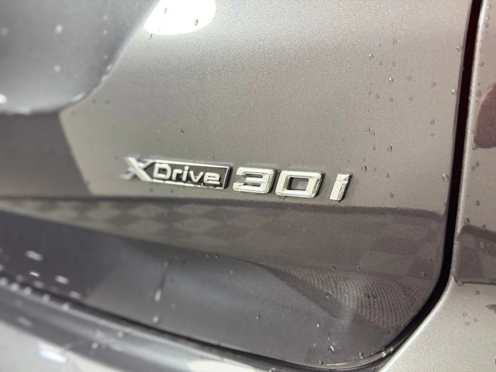 Certified Used 2024 Dark Graphite Metallic BMW xDrive30i image 11