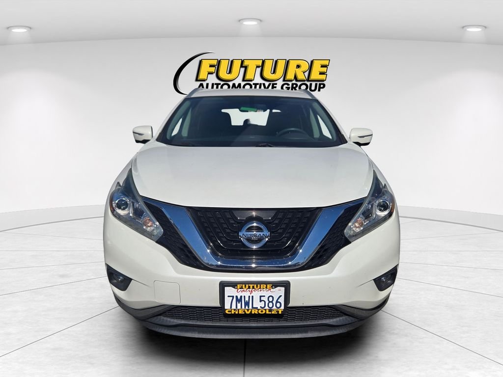 Used 2015 White Nissan Platinum image 2