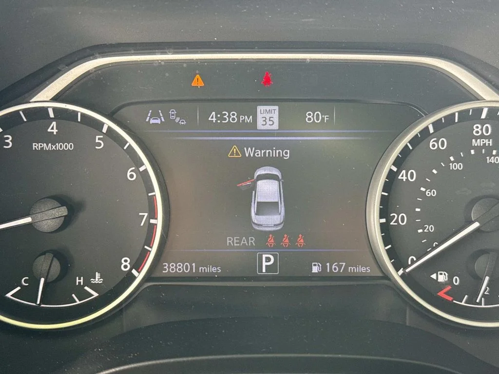 Used 2023 Black Nissan SR image 48