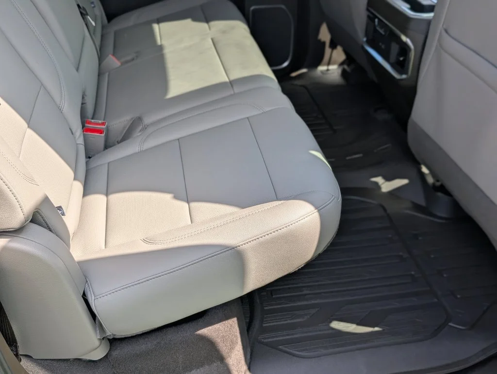 2026 GMC Sierra 1500 SLT - Photo 38