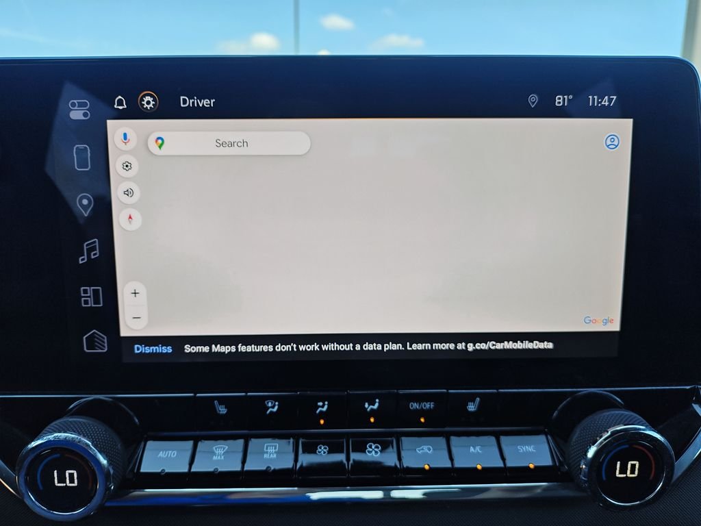 Used 2023 White Chevrolet Z71 image 24