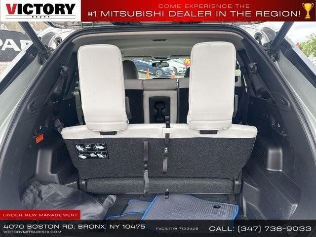 2024 Mitsubishi Outlander Plug-in Hybrid SEL - Photo 26