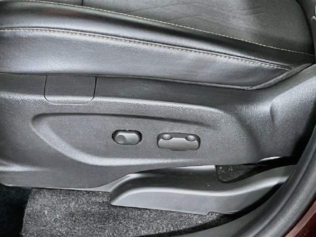 2020 Chevrolet Trax LT - Photo 11