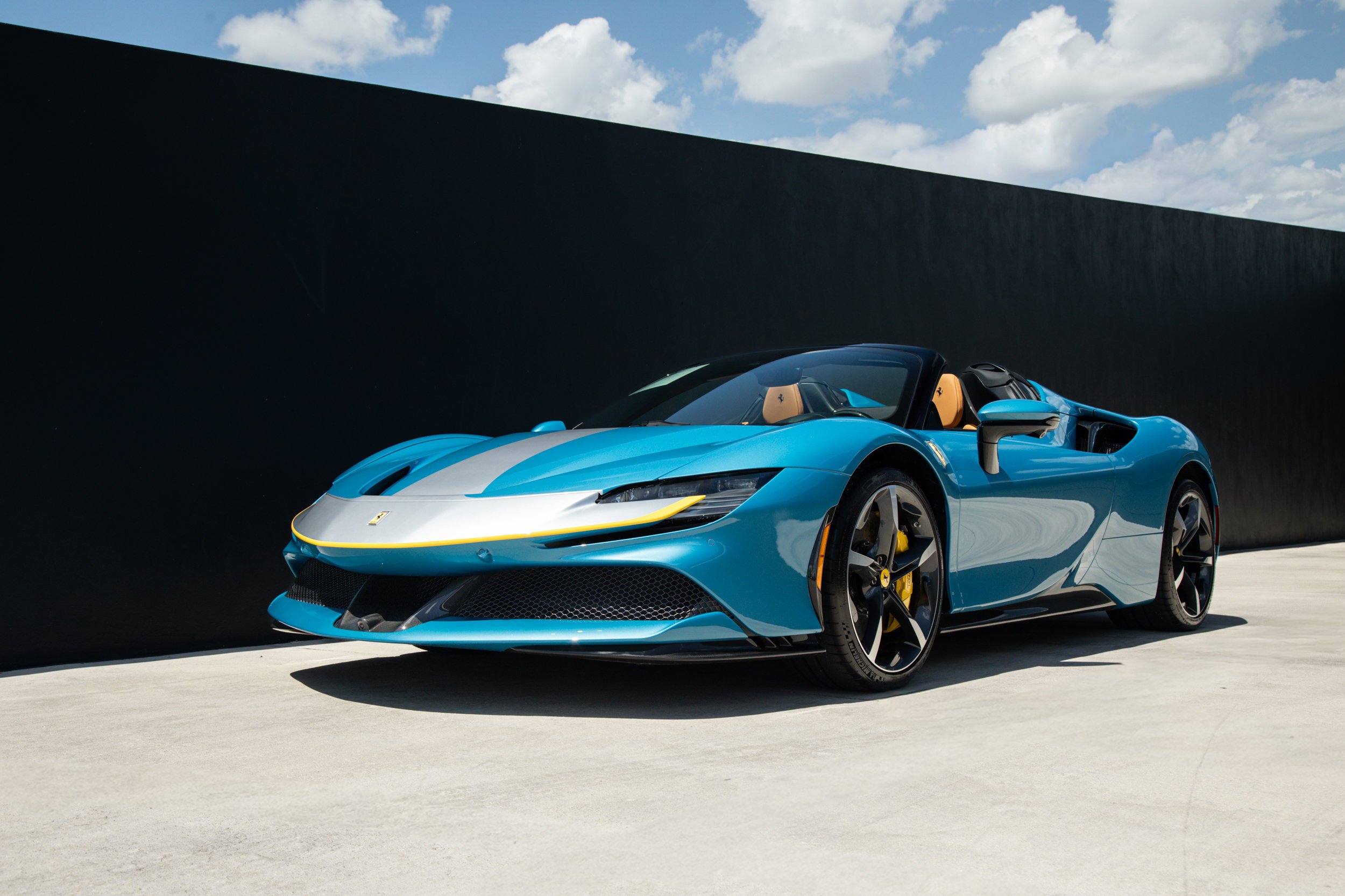 Used 2024 Blue Ferrari  image 11