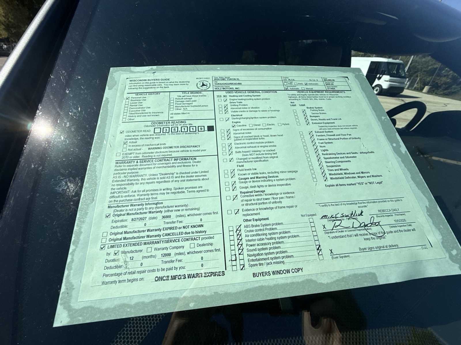 Certified Used 2024 Sterling Metallic GMC SLT image 30