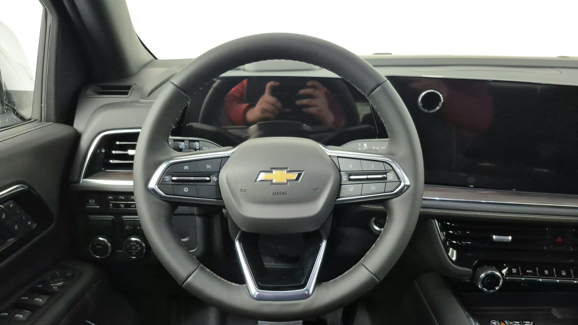 New 2026 Polar White Tricoat Chevrolet Premier image 28