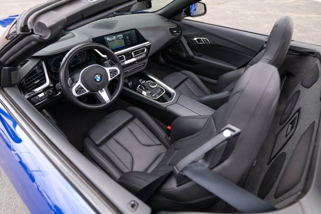 2026 BMW Z4 30i - Photo 17