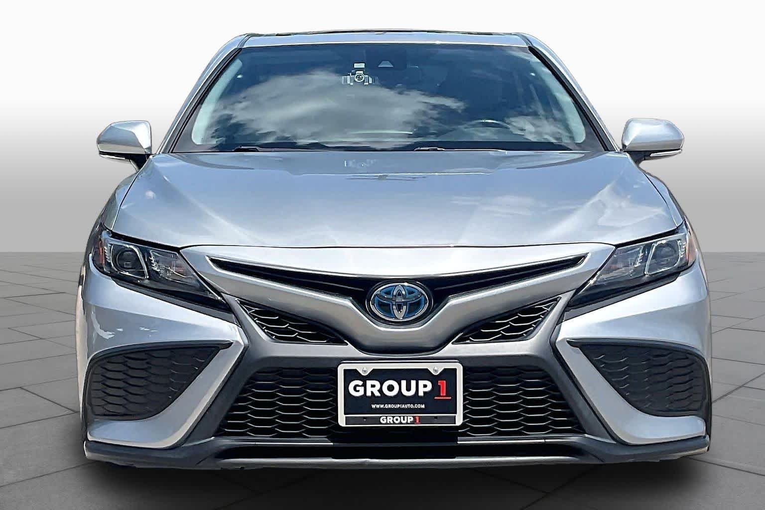 Used 2022 Celestial Silver Metallic Toyota Hybrid SE image 4