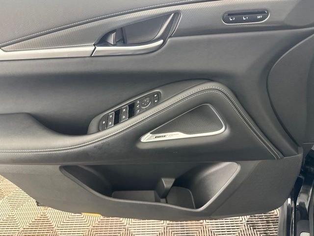 Used 2025 Black INFINITI LUXE image 18