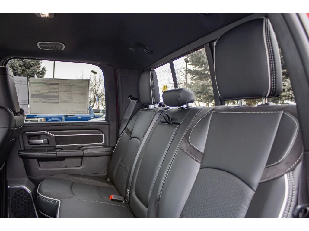 2026 RAM 3500 Laramie - Photo 37