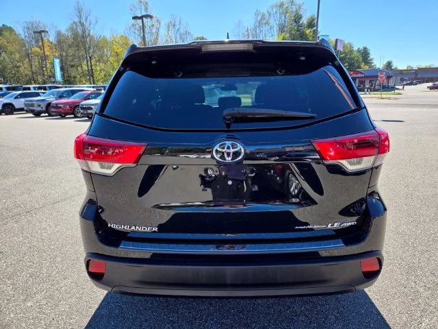 Used 2019 Black Toyota LE Plus image 7