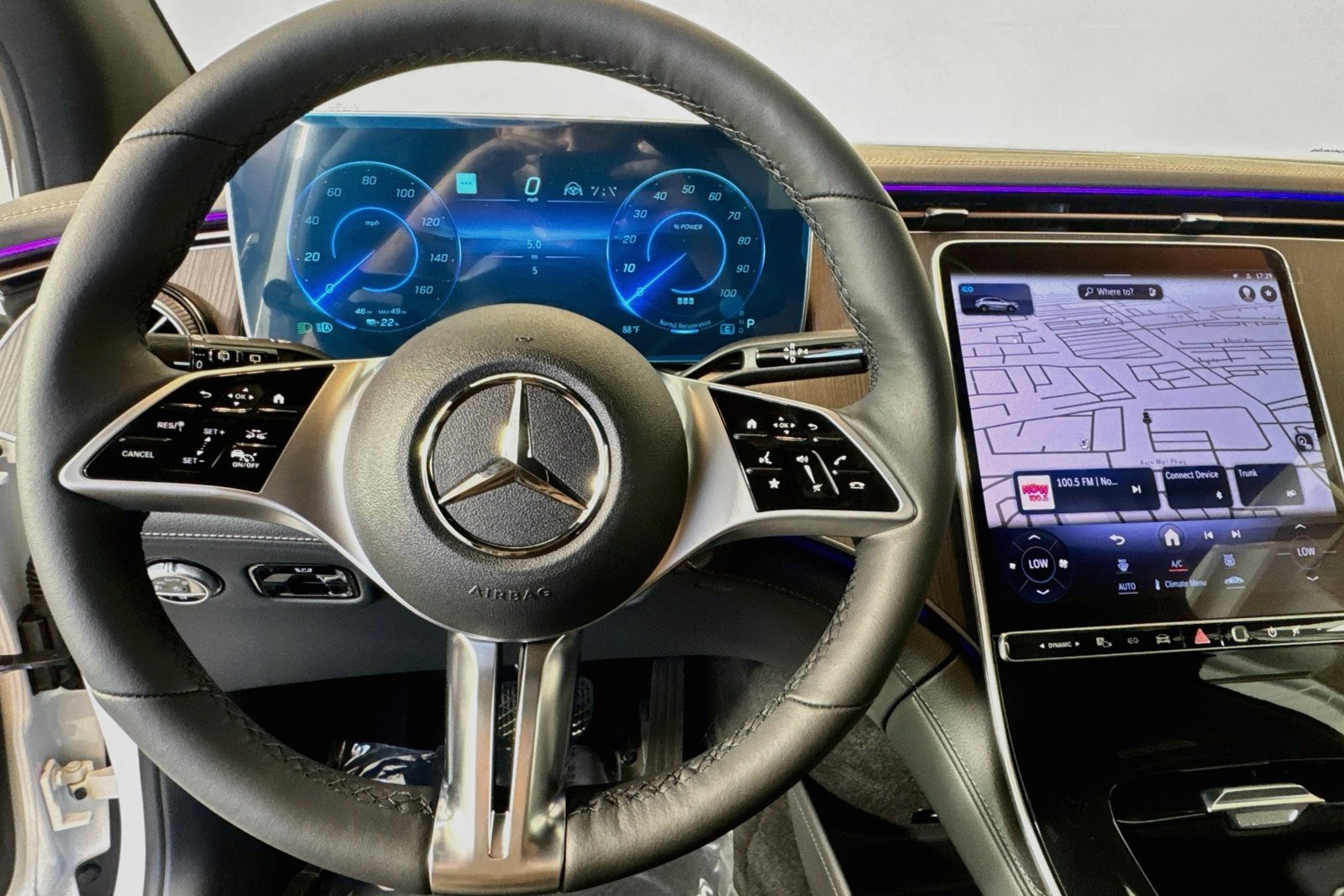New 2026 Polar White Mercedes-Benz EQE 320 image 11
