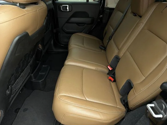 Used 2023 Black Jeep Rubicon image 19
