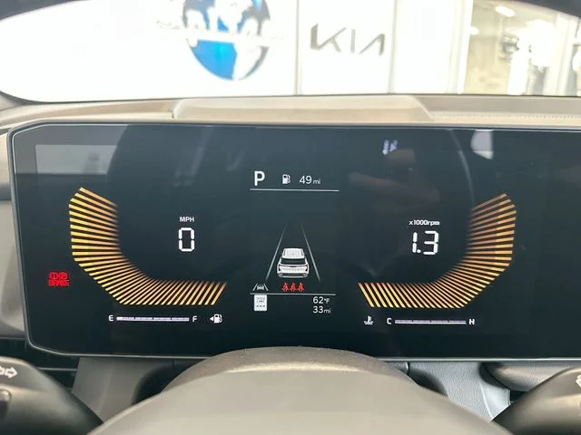 New 2027 Snow White Pearl Kia X-Line S image 12