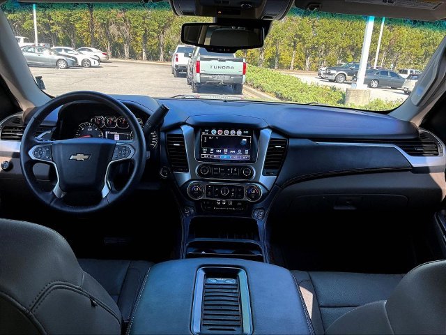 Used 2017 Gold Chevrolet Premier image 9