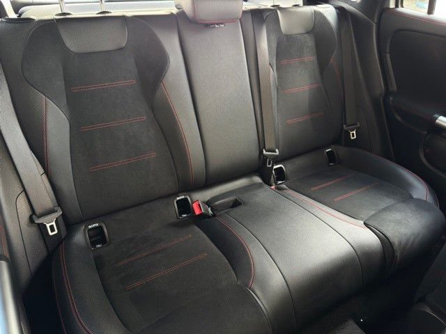 Used 2025 Silver Mercedes-Benz GLA 250 image 15