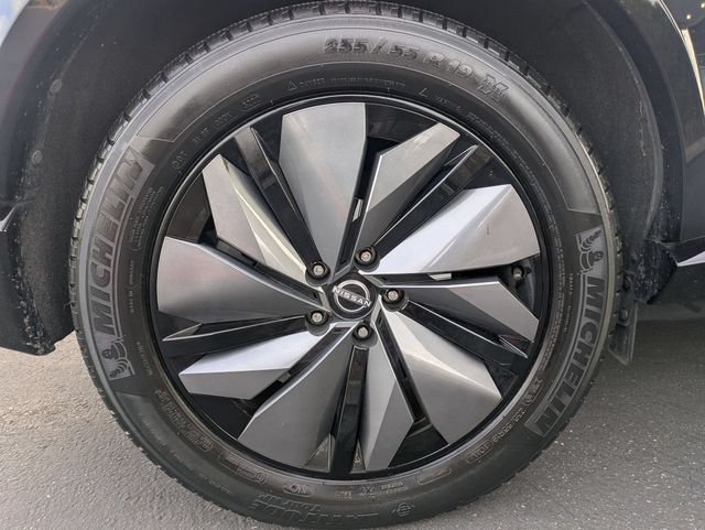 Used 2024 Black Diamond Pearl Nissan ENGAGE e-4ORCE image 30