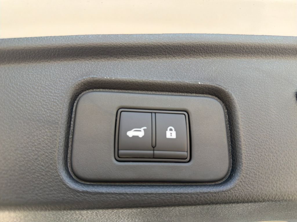 New 2026 Nissan Pathfinder Platinum 4D Sport Utility