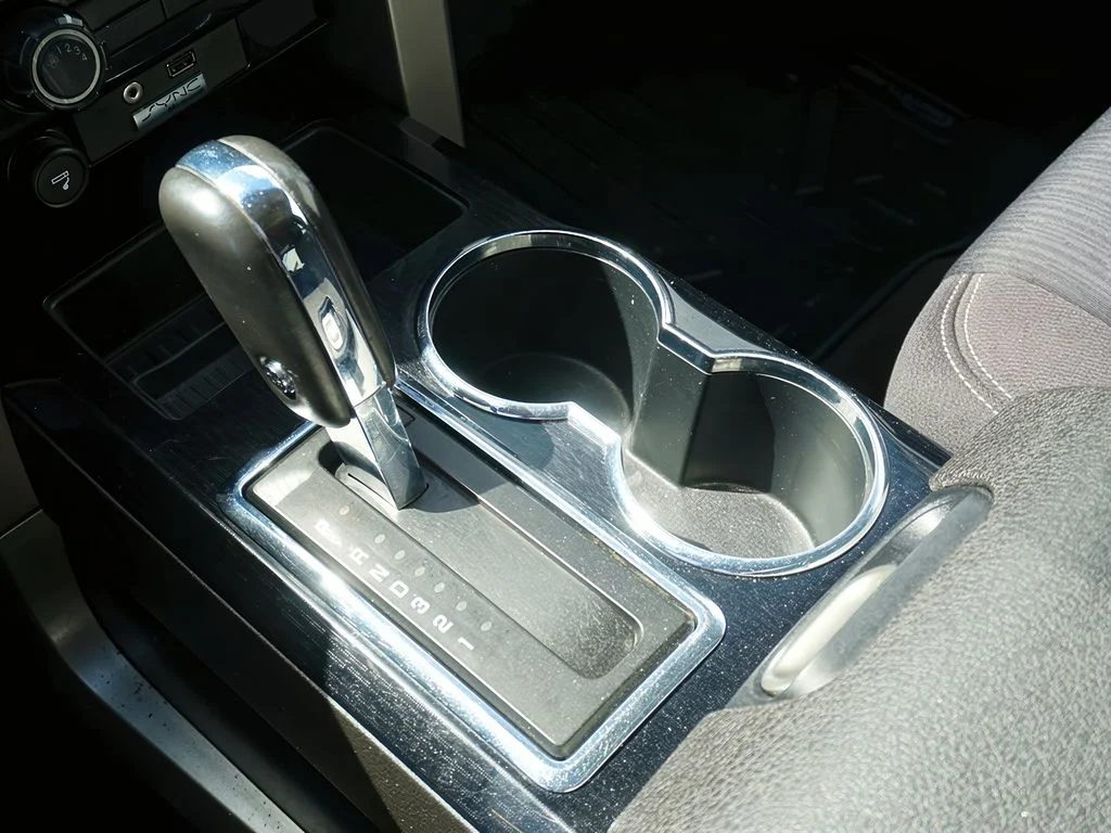 2010 Ford F-150 Platinum - Photo 29