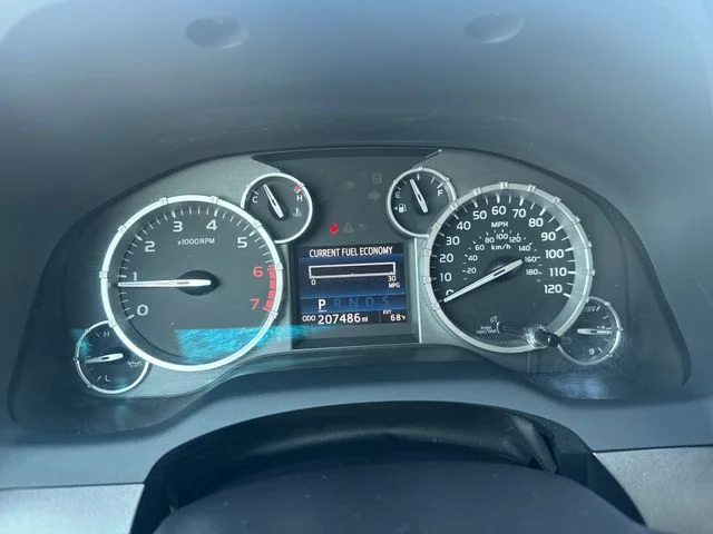 Used 2016  Toyota SR5 image 20