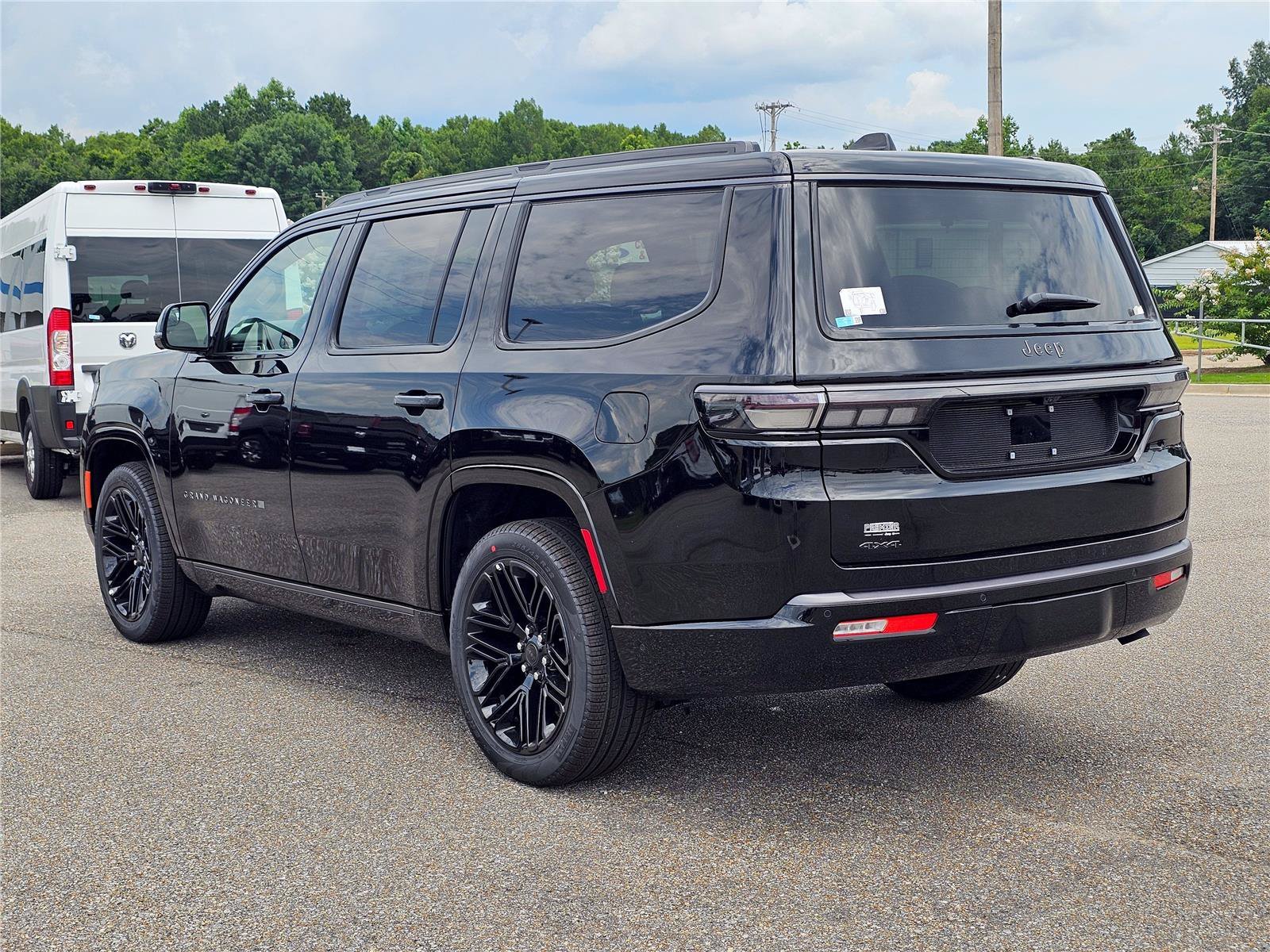 New 2026 High Gloss Black Jeep Limited Reserve image 13