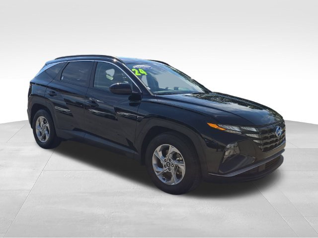 Used 2024 Black Hyundai SEL image 7