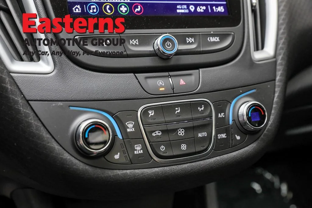 Used 2023 Gray Chevrolet LT image 19