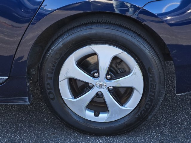 Used 2015 Blue Toyota Four image 13