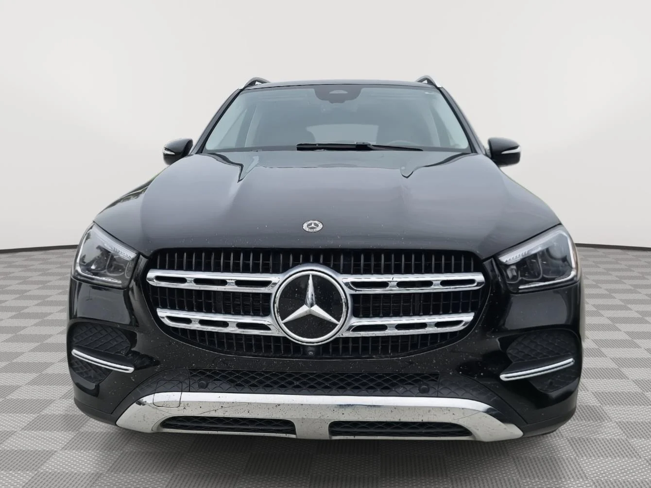 Used 2024 Black Mercedes-Benz GLE 350 4MATIC® SUV image 3