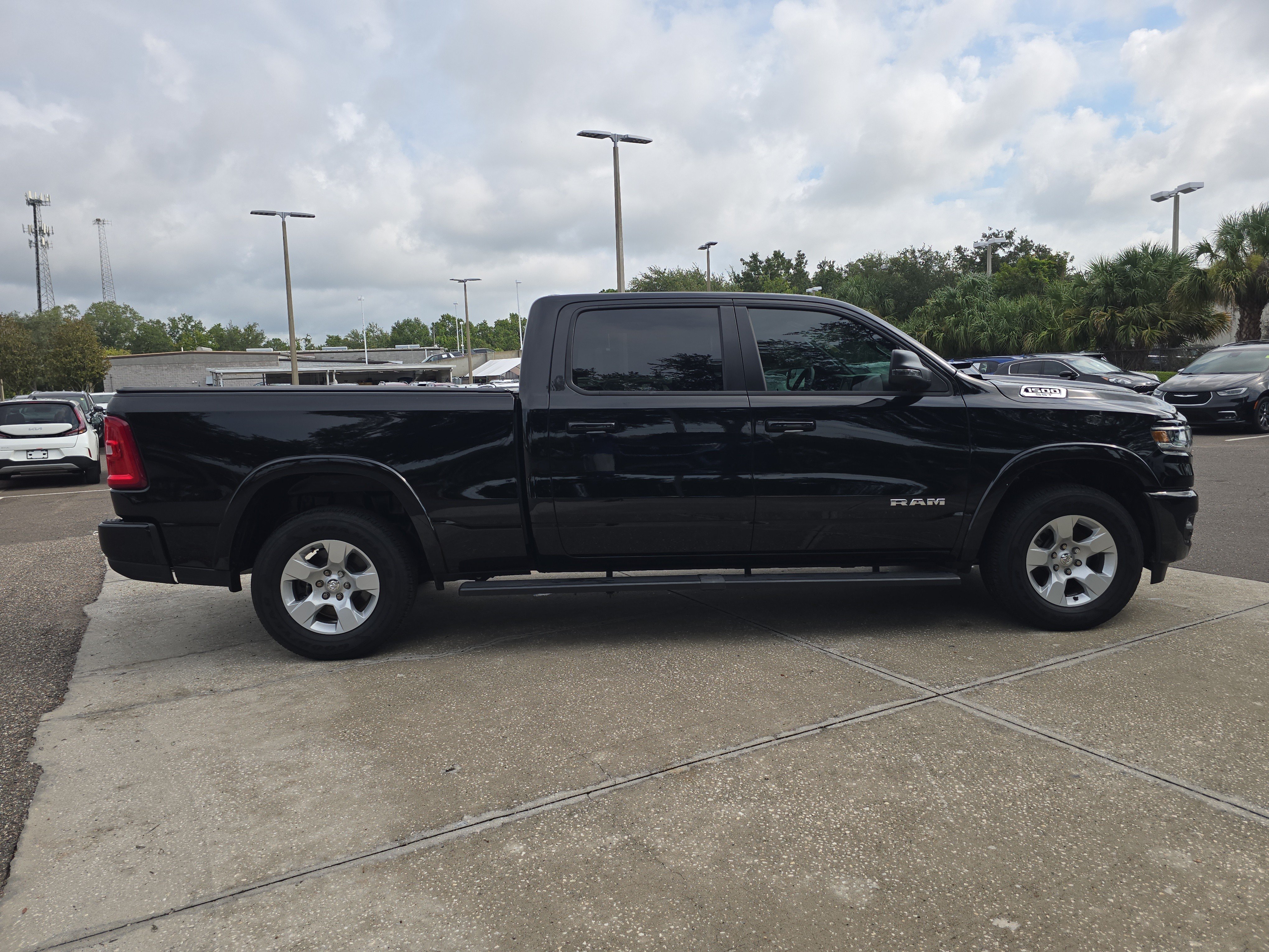 Used 2025 Diamond Black Crystal Pearlcoat Ram Big Horn image 9