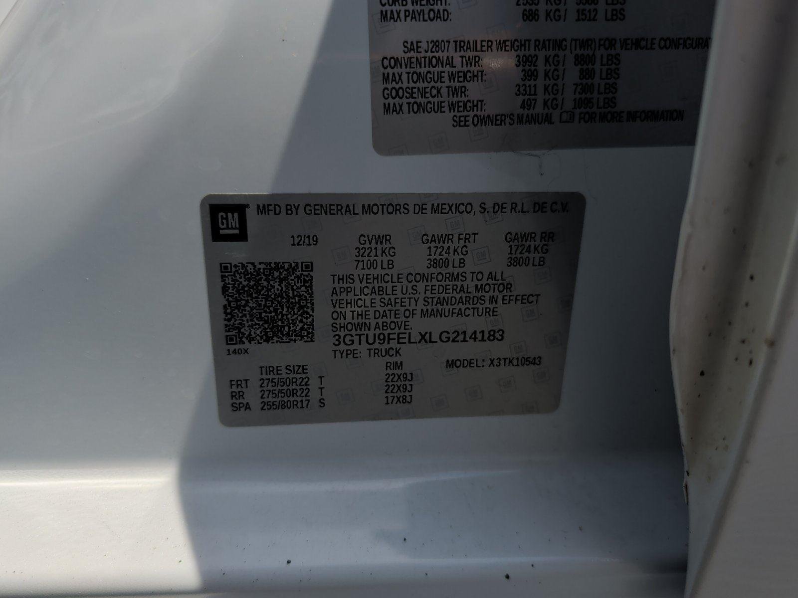 Used 2020 White Frost Tricoat GMC Denali image 12