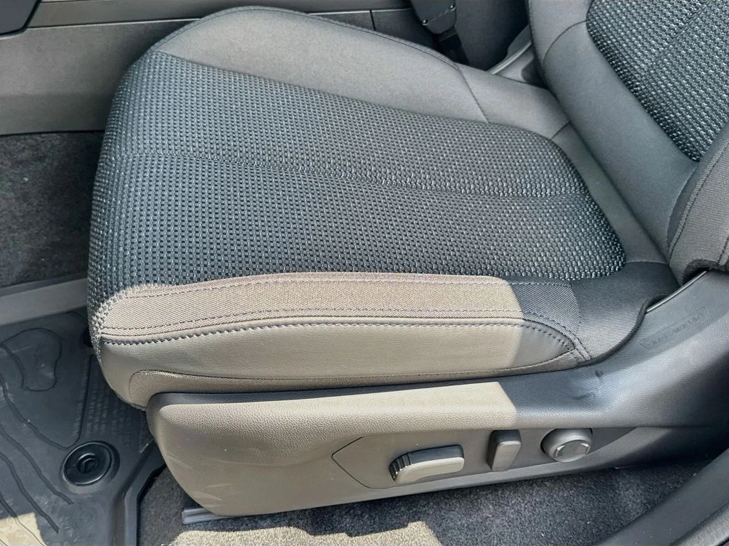 New 2026 Gray Subaru Premium image 23
