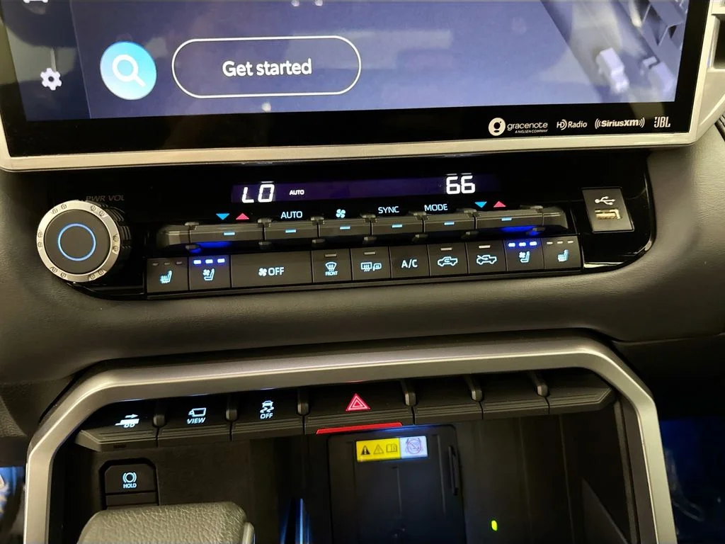 Used 2022 Silver Toyota Platinum image 16