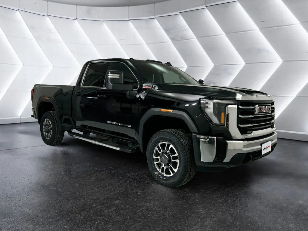 2024 GMC Sierra 4WD Double Cab Standard Box SLE's photo