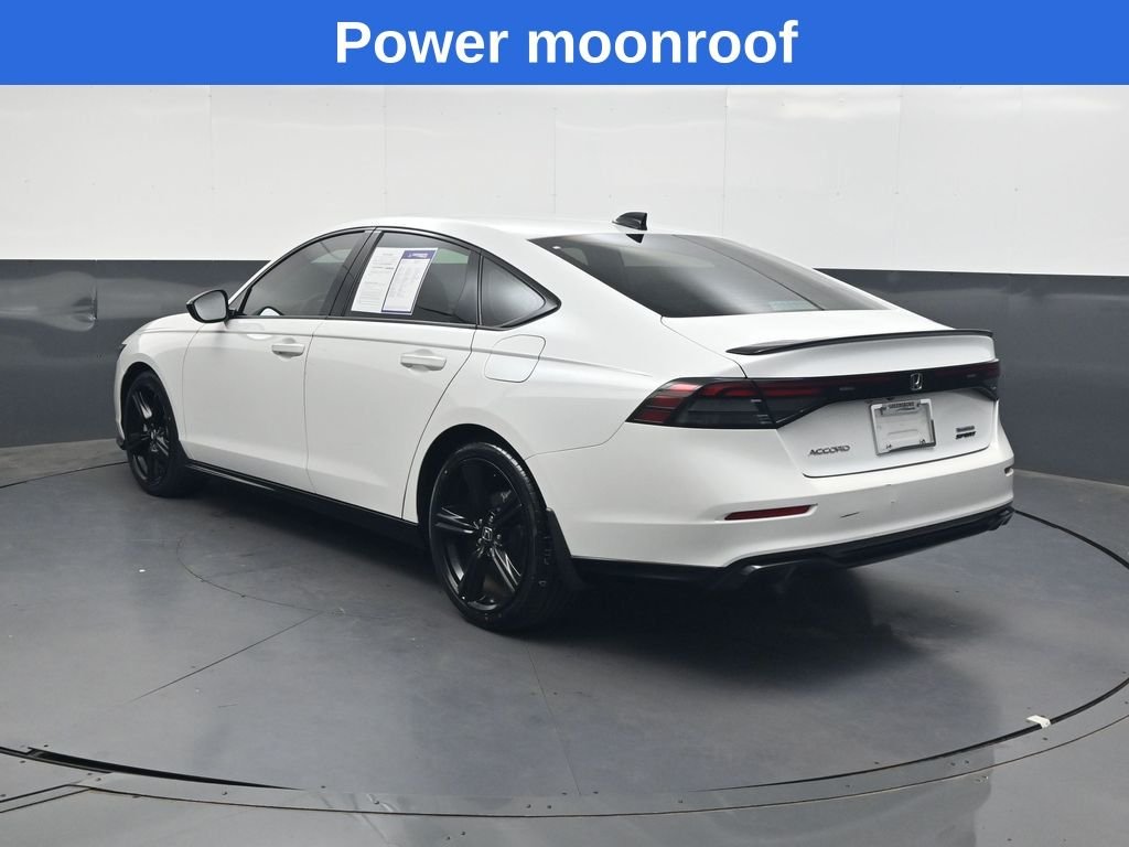 Used 2023  Honda Sport-L image 6