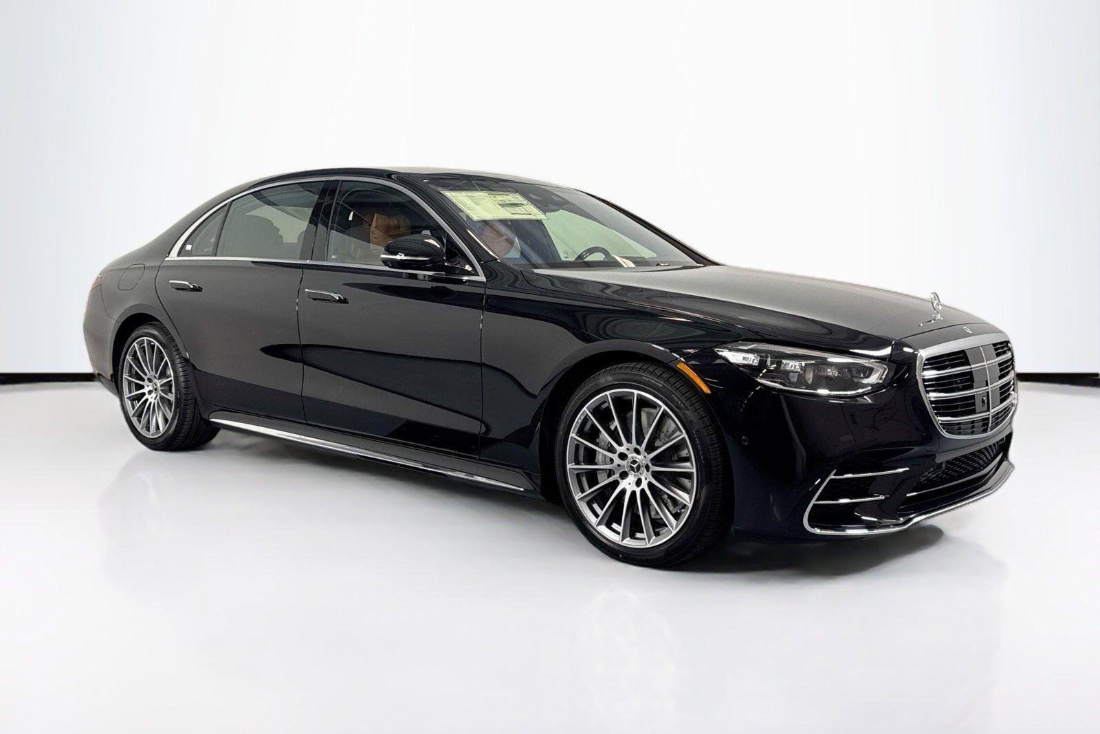 New 2026 Obsidian Black Metallic Mercedes-Benz S 580 image 3