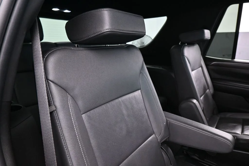 Used 2022 Black Chevrolet LT image 41
