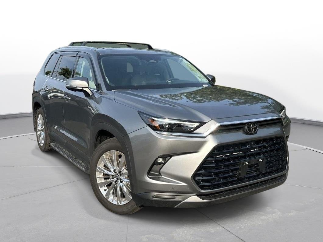 Used 2026 Heavy Metal Toyota Platinum image 4