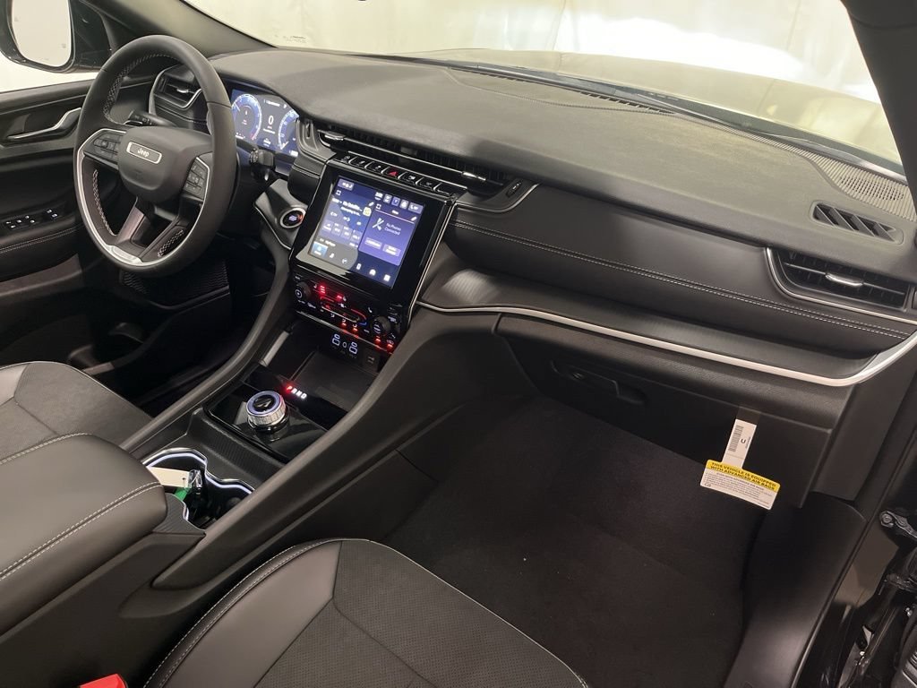 2025 Jeep Grand Cherokee L Altitude - Photo 22