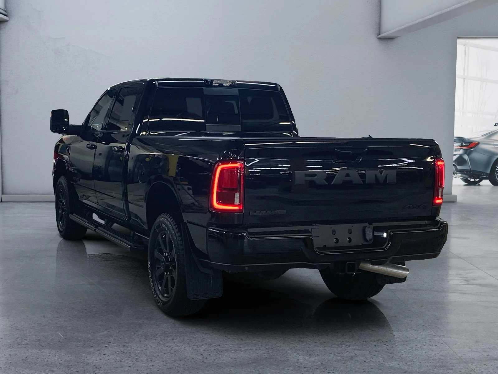 New 2026 Diamond Black Crystal Pearl Ram Laramie image 3