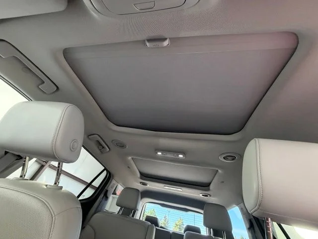 Used 2023 White GMC SLT image 14