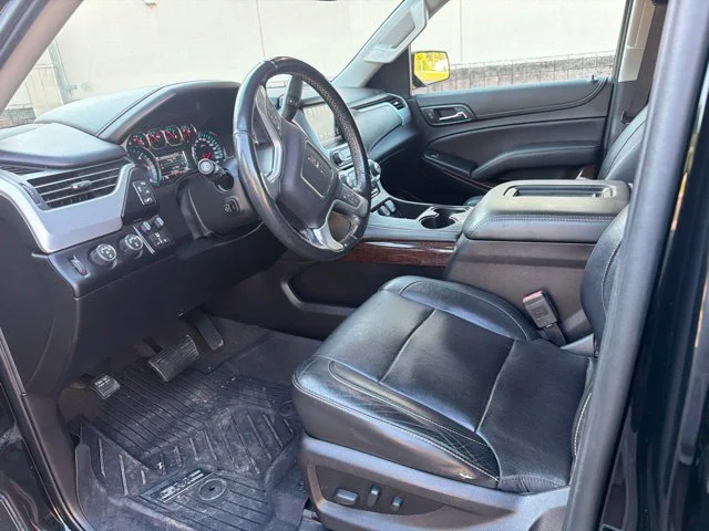 Used 2019 Black GMC SLT image 10