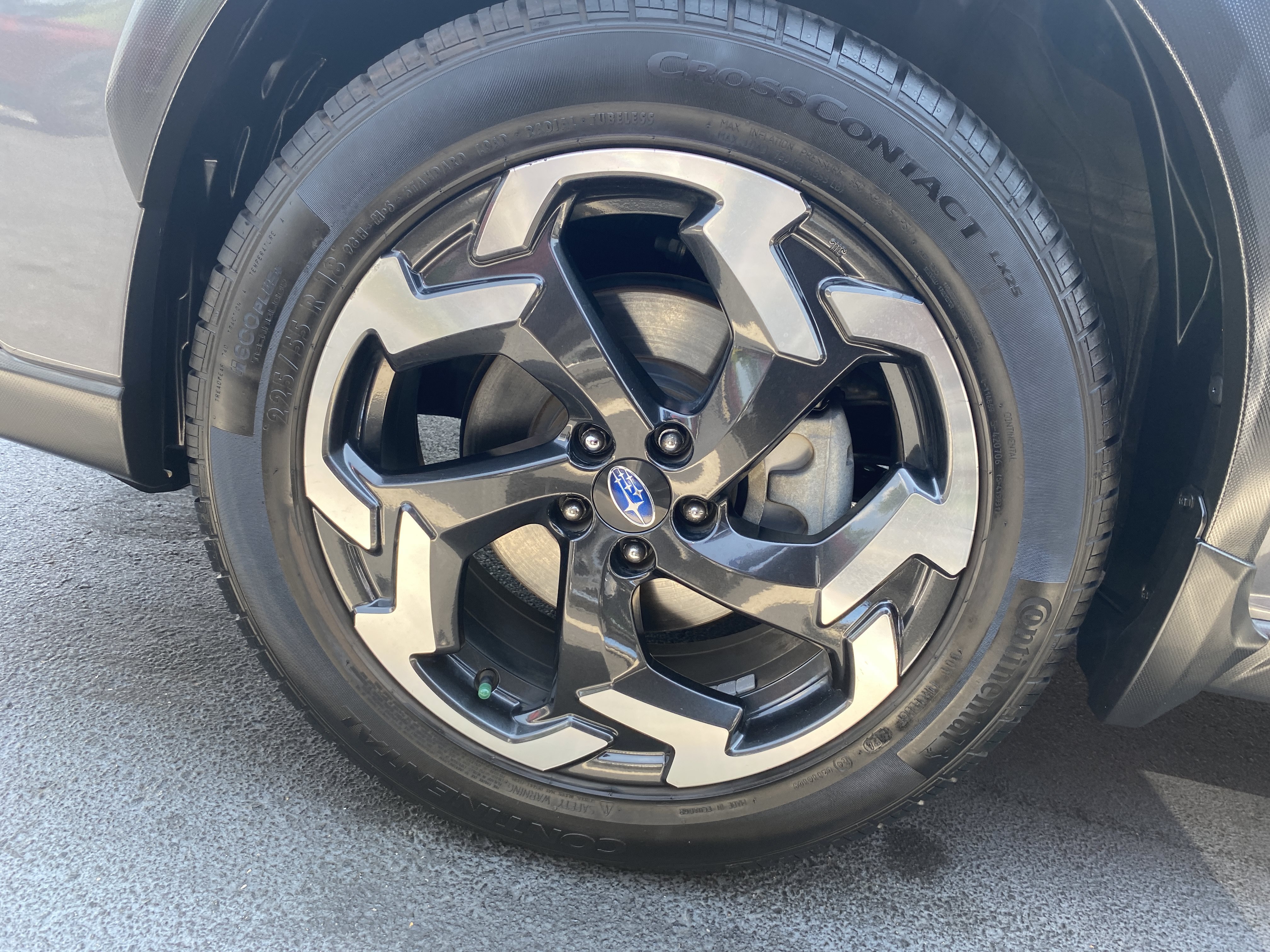 Used 2021 Magnetite Gray Metallic Subaru Limited image 8