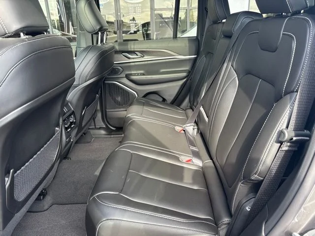 2026 Jeep Grand Cherokee Limited - Photo 14