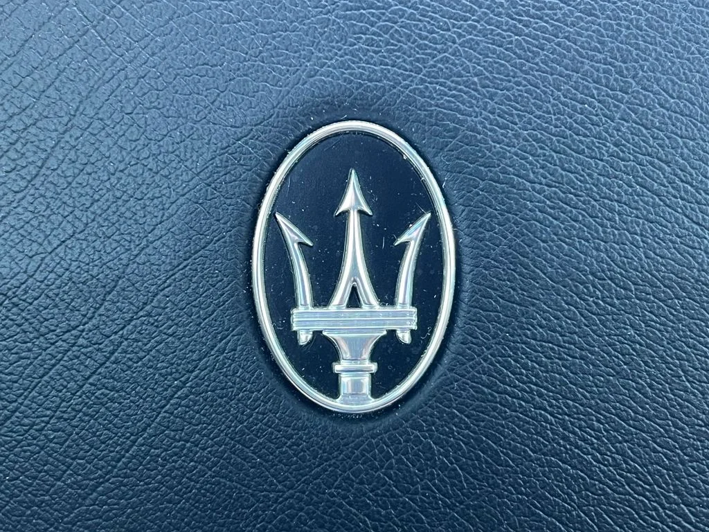 Used 2014  Maserati Base image 14