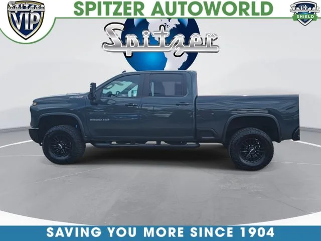 Used 2025 Gray Chevrolet ZR2 image 5
